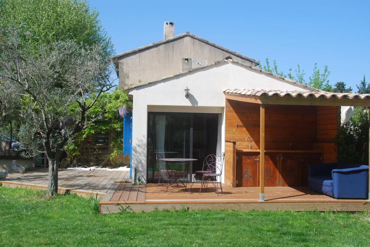 Les Volets Bleus Provence Villa Salon-de-Provence Exterior photo